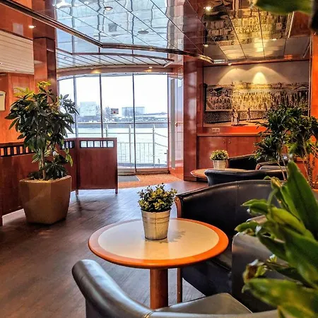 Botel Ms Select Bellejour - 4*